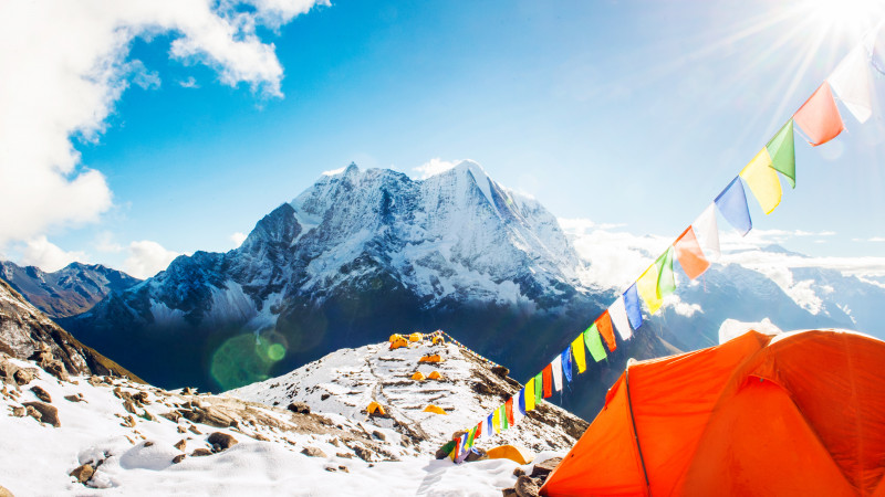 Эверестегі базалық палатка © Shutterstock