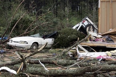 Жертвами смертельных торнадо в США стали 14 человек