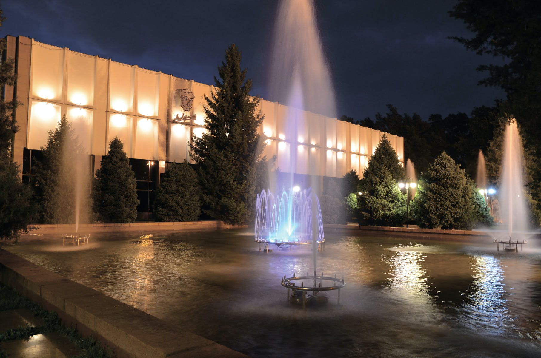 Семіз жігіттің порно фотосуреті Қызы мен әкесінің порносын онлайн көру