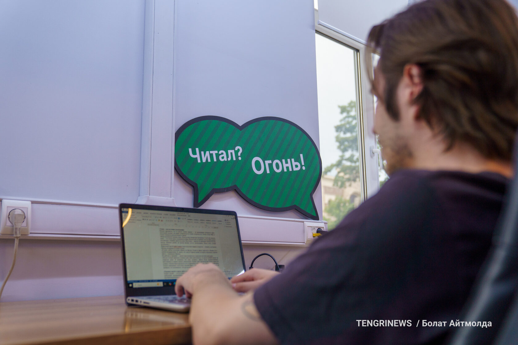 Дәретханадағы траннилерді қараңыз Жас қыздардың секс порно видеоларын қараңыз