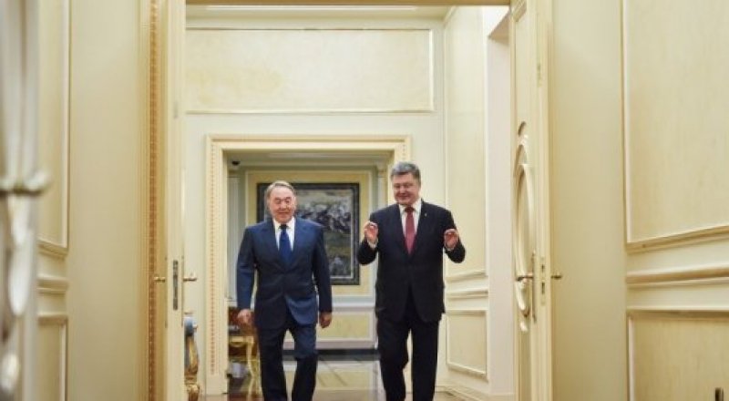 Украина президентінің ресми сайтынан алынды