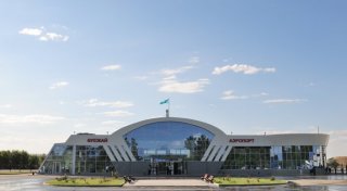 Назарбаев Талдықорған әуежайының қайта жөндеу жұмыстарының барысымен танысты