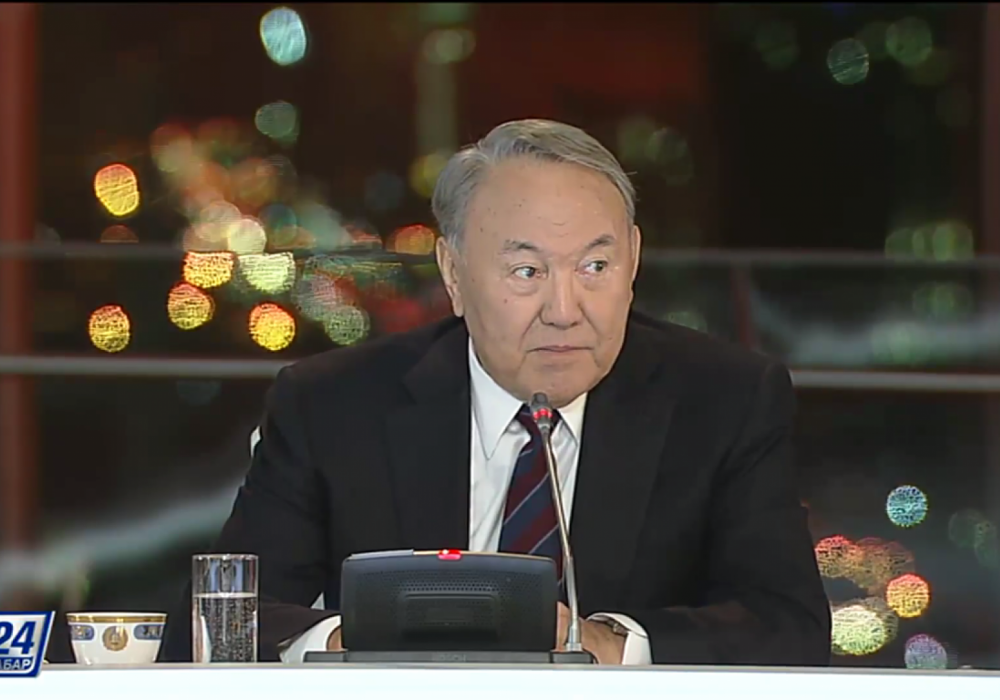 Назарбаев: Мемлекет пәтерлерді тегін бере алмайды