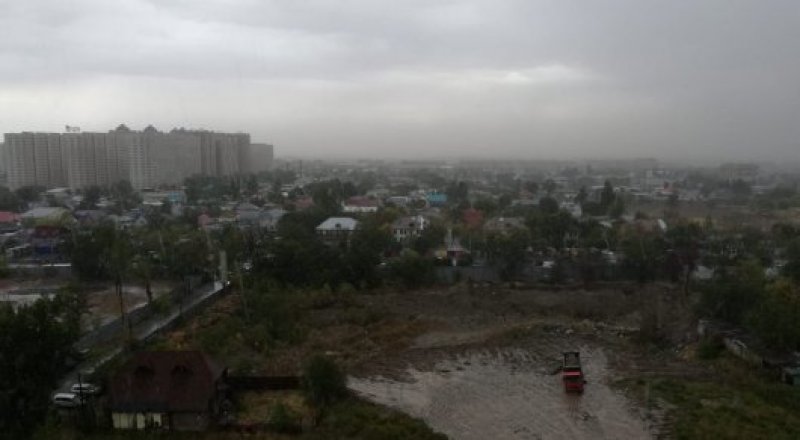 Алматыдағы жауын-шашын. © Tengrinews.kz