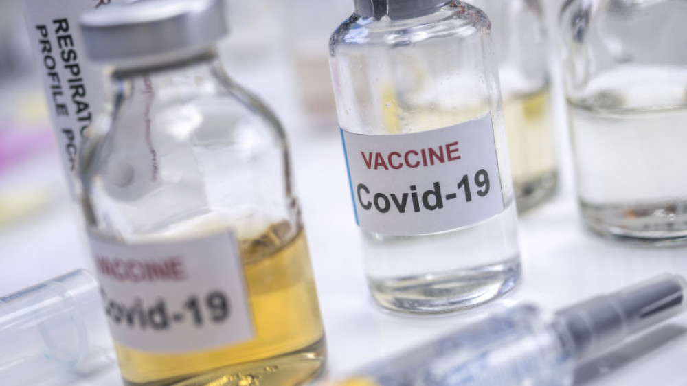Коронавирусқа қарсы қазақстандық вакцинаға ерікті болу талаптары айтылды