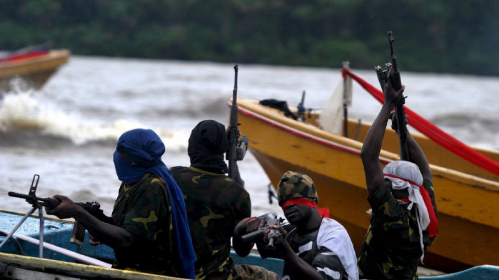 Қарақшылар Гвинея шығанағында 15 түрік теңізшісін тұтқынға алды