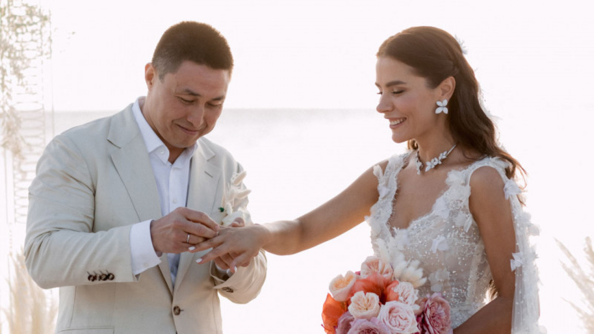 Выйти замуж за бизнесмена. Видео свадьбы сына казахского бизнесменах.