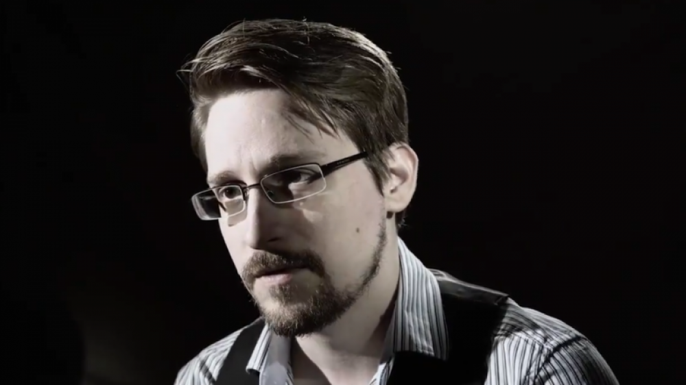 Эдвард Сноуден © twitter.com/Snowden жариялаған видео кадры