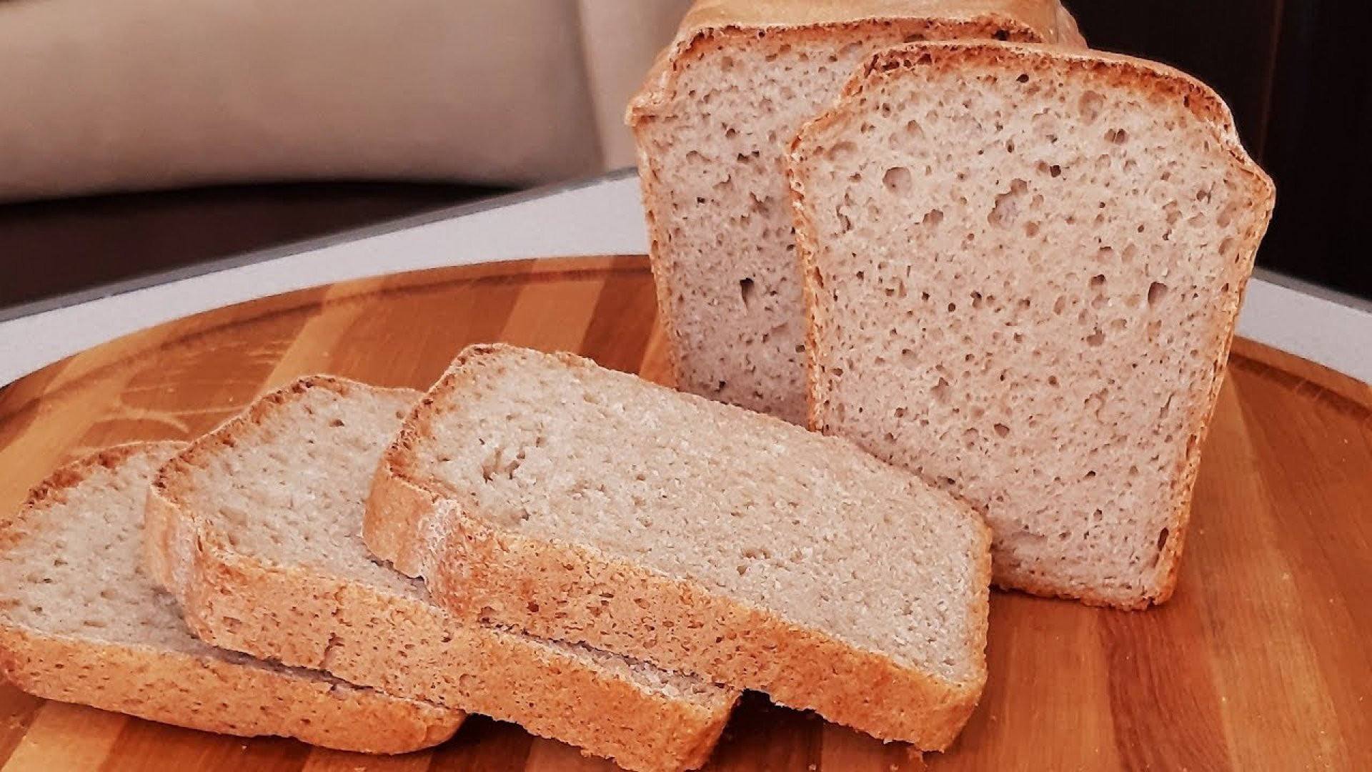 Домашний ржано пшеничный хлеб рецепт. Ржано-пшеничный хлеб. Ржано-пшеничный хлеб ржано-пшеничный хлеб. Хлеб ржано-пшеничный формовой. Серый ржано пшеничный хлеб.