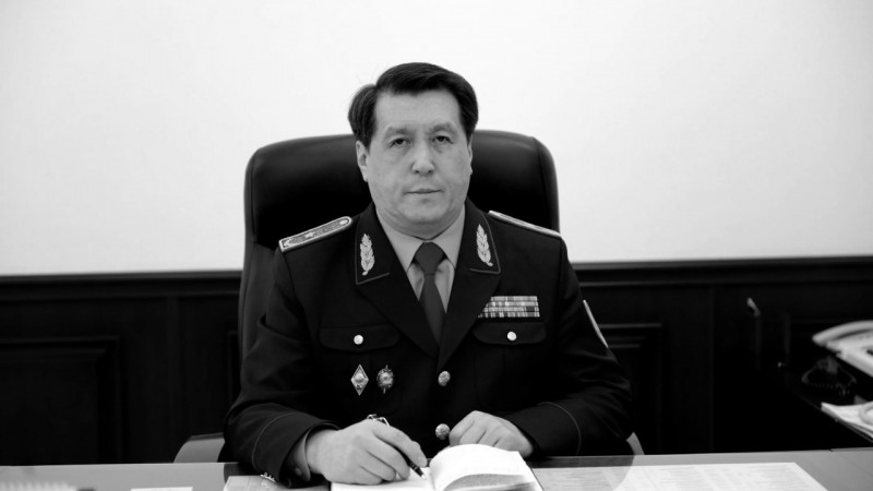 Жамбыл облысы Полиция департаментінің басшысы, генерал Жанат Сүлейменов