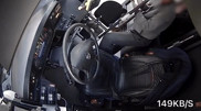 Алматыда ер адам автобус бақылаушысын ескерту жасаны үшін пышақтап кеткен