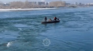 Адамдар мінген көлік Ертіс өзеніне құлап кетті. Бір адам қаза болды, екеуі іздестіріліп жатыр
