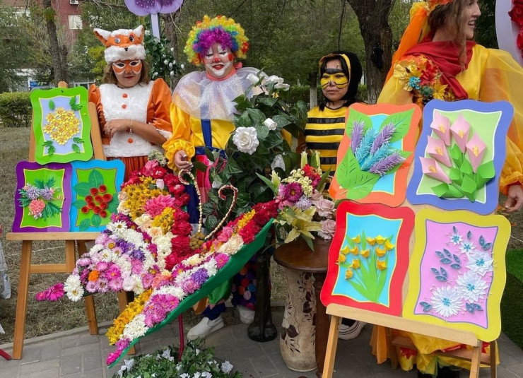 Желіде секс ол жоғарыда Русское порно онлайн показать литься