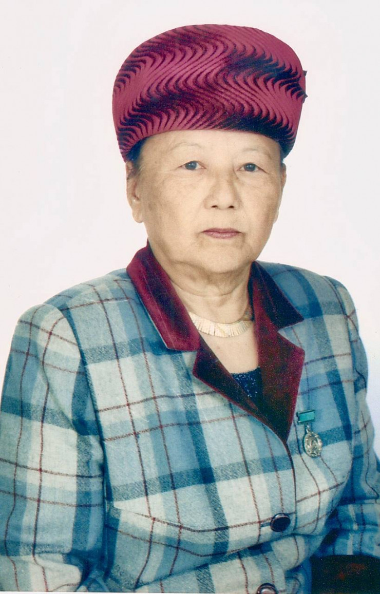 Полицияның порно серуендері Анус порносындағы үлкен дилдо